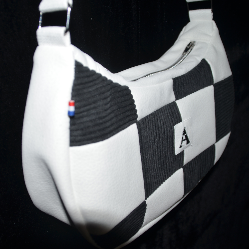 Black or White - Banana Bags